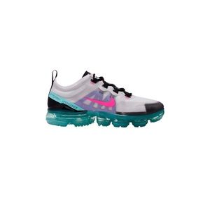 Women’s Vapor Max size 7.5